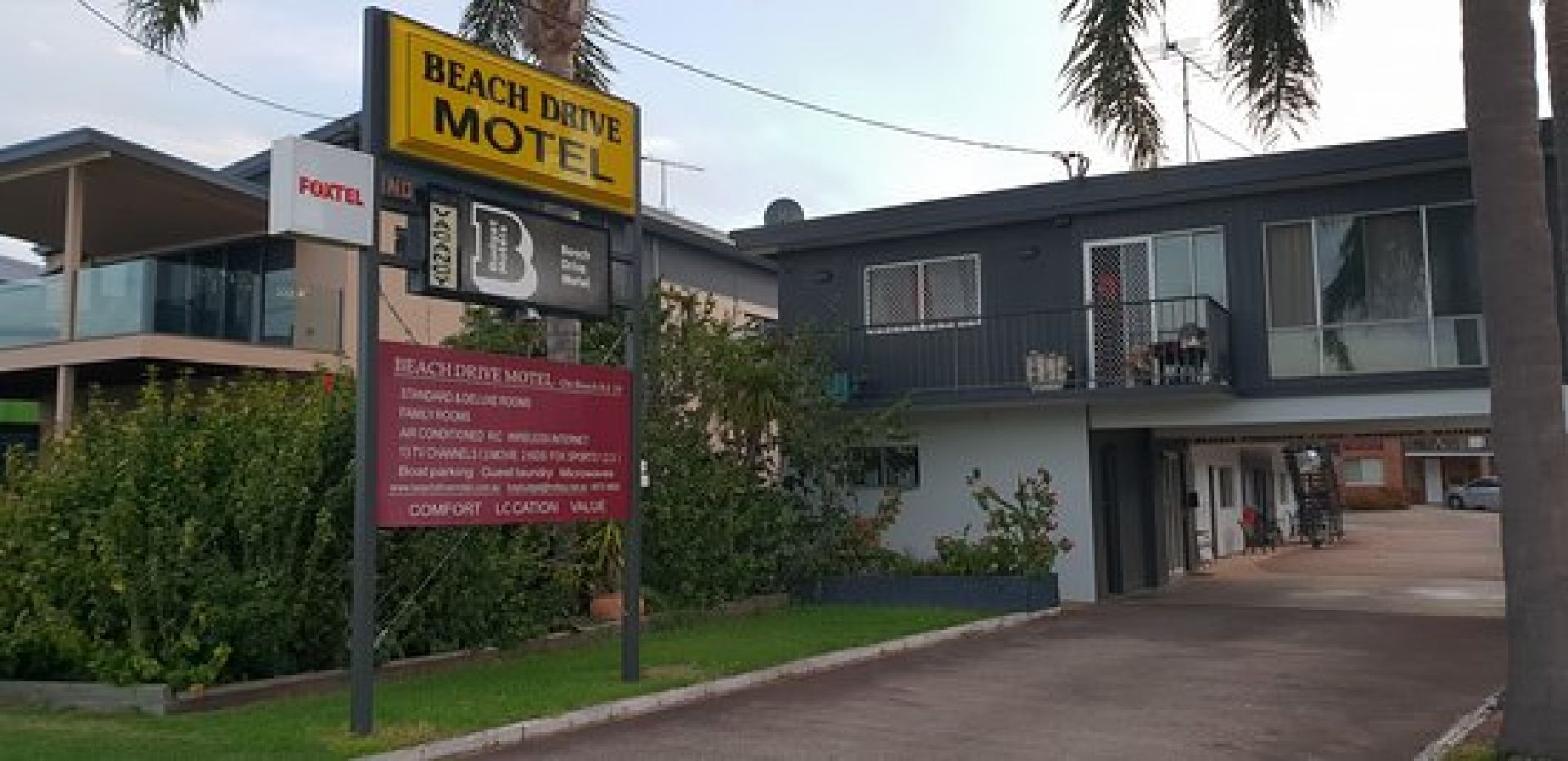 3 bedrooms Apartment / Unit / Flat in 24 Beach Road BATEMANS BAY NSW, 2536