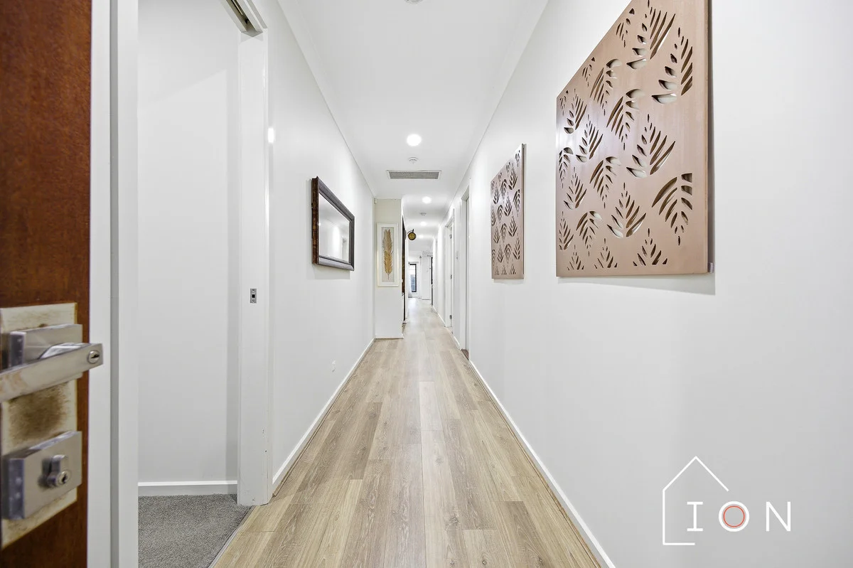 Additional image 16 of 8 Bluebank Avenue, Clyde North VIC 3978