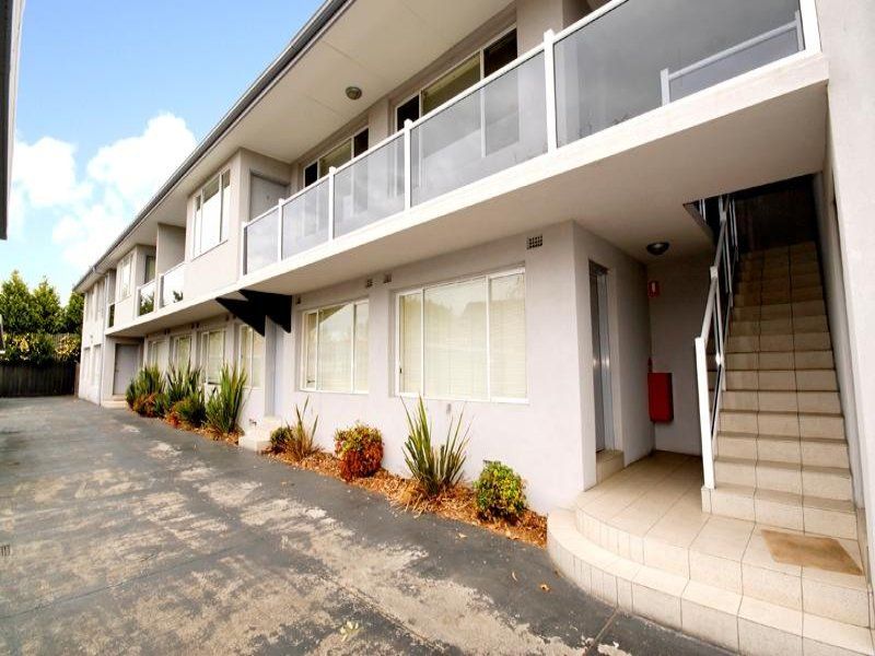 2 bedrooms Apartment / Unit / Flat in 2/27 Tattenham Street CAULFIELD EAST VIC, 3145