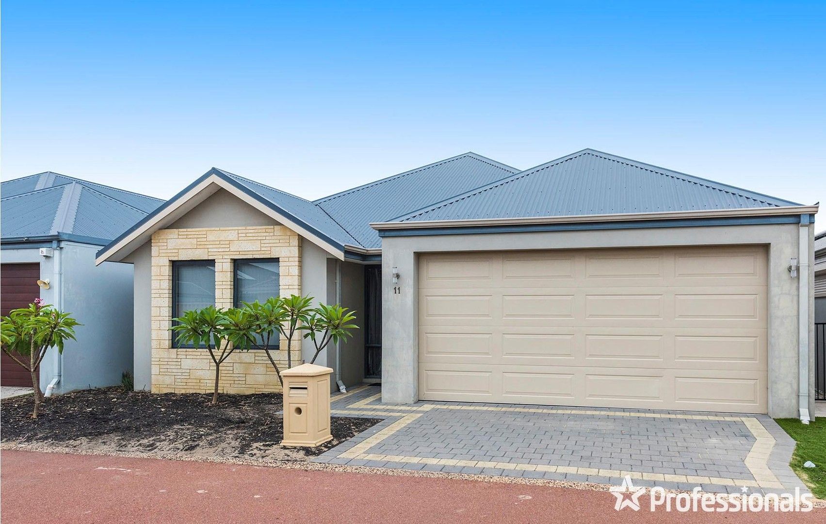 11 Linkwater Pass, Southern River WA 6110, Image 0