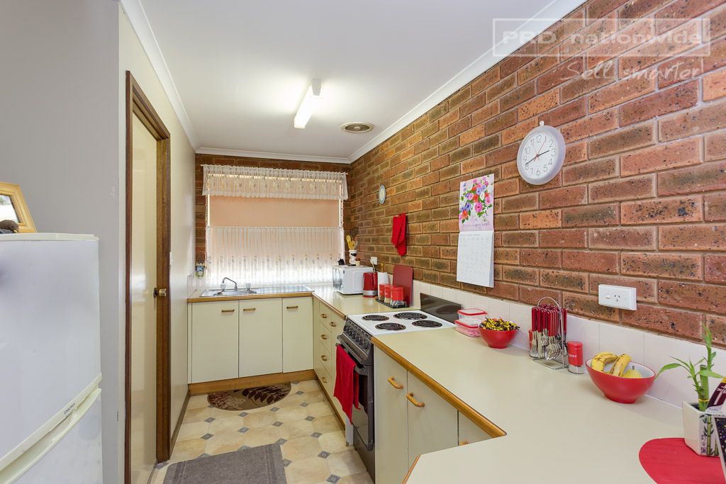 1-5/4 Borneo Crescent, ASHMONT NSW 2650, Image 2