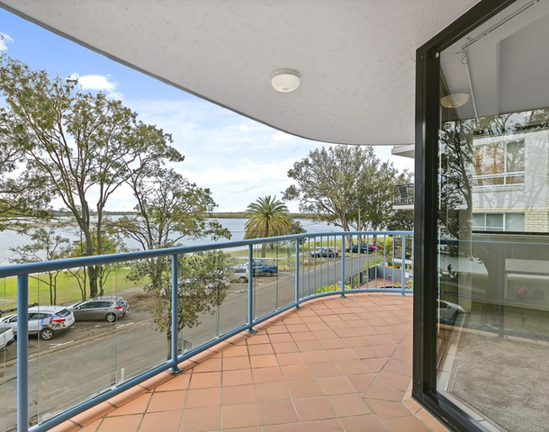 7/12 Picnic Point Esplanade, Maroochydore QLD 4558