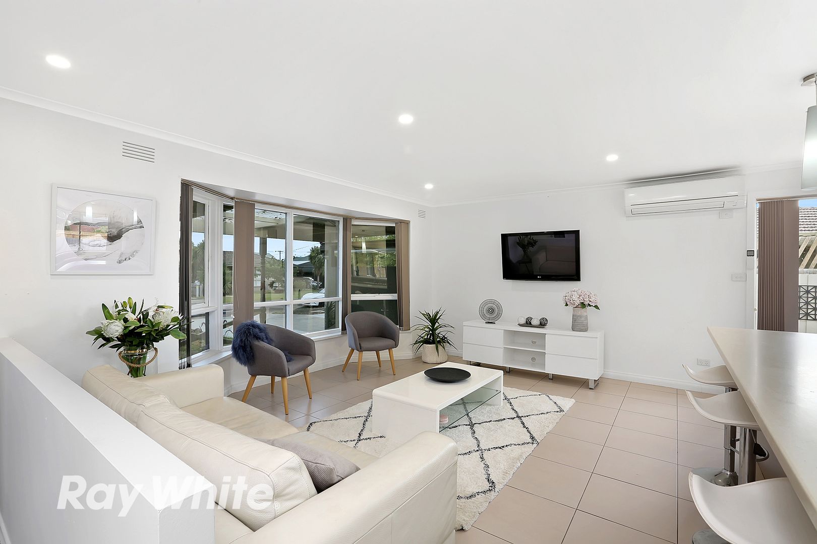 11B Saintfield Street, Lara VIC 3212, Image 2