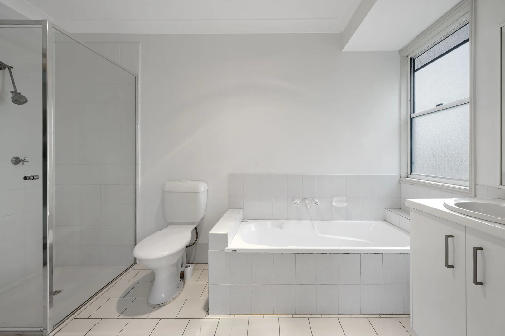 Additional image 7 of 2/12 Kenny Drive, Labrador QLD 4215