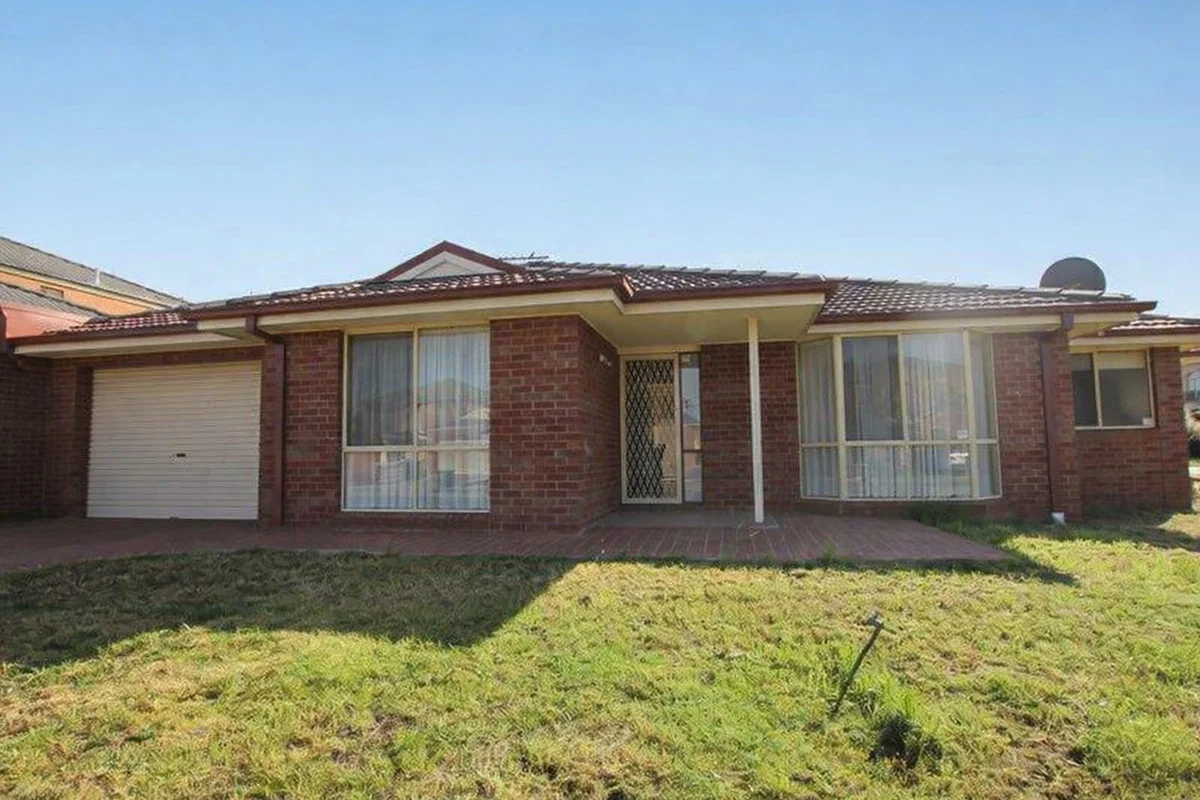 32 Waratah Drive, Altona Meadows VIC 3028