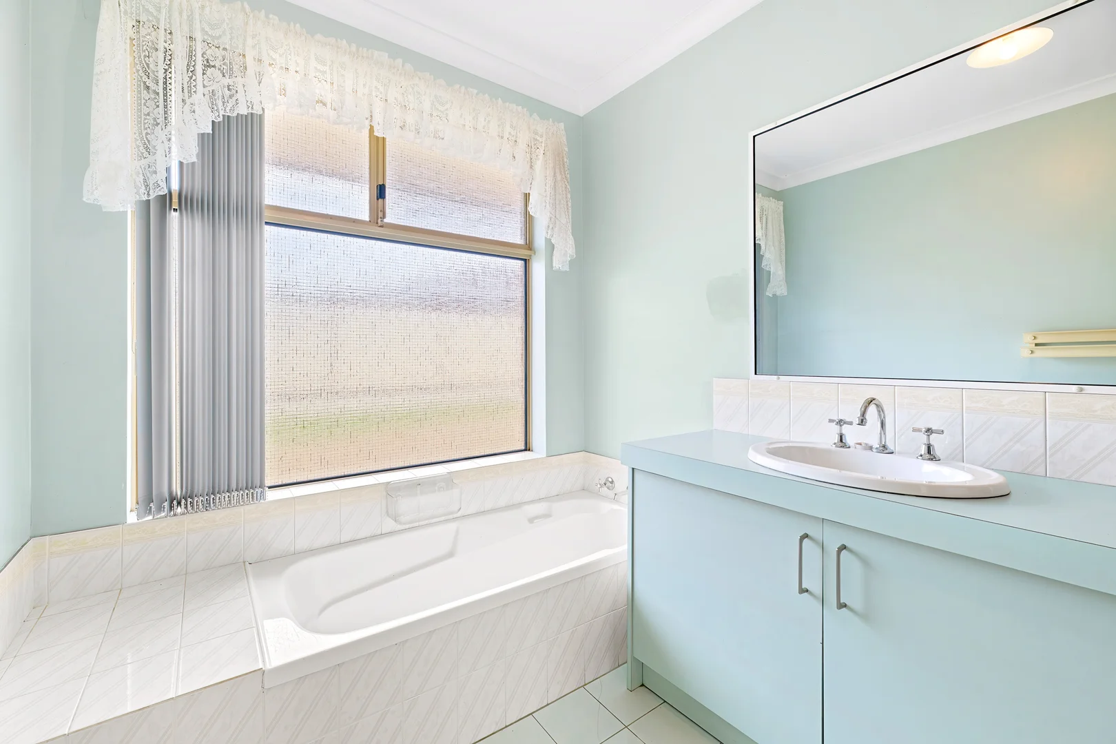 Additional image 18 of 9B Seville Way, Orana WA 6330