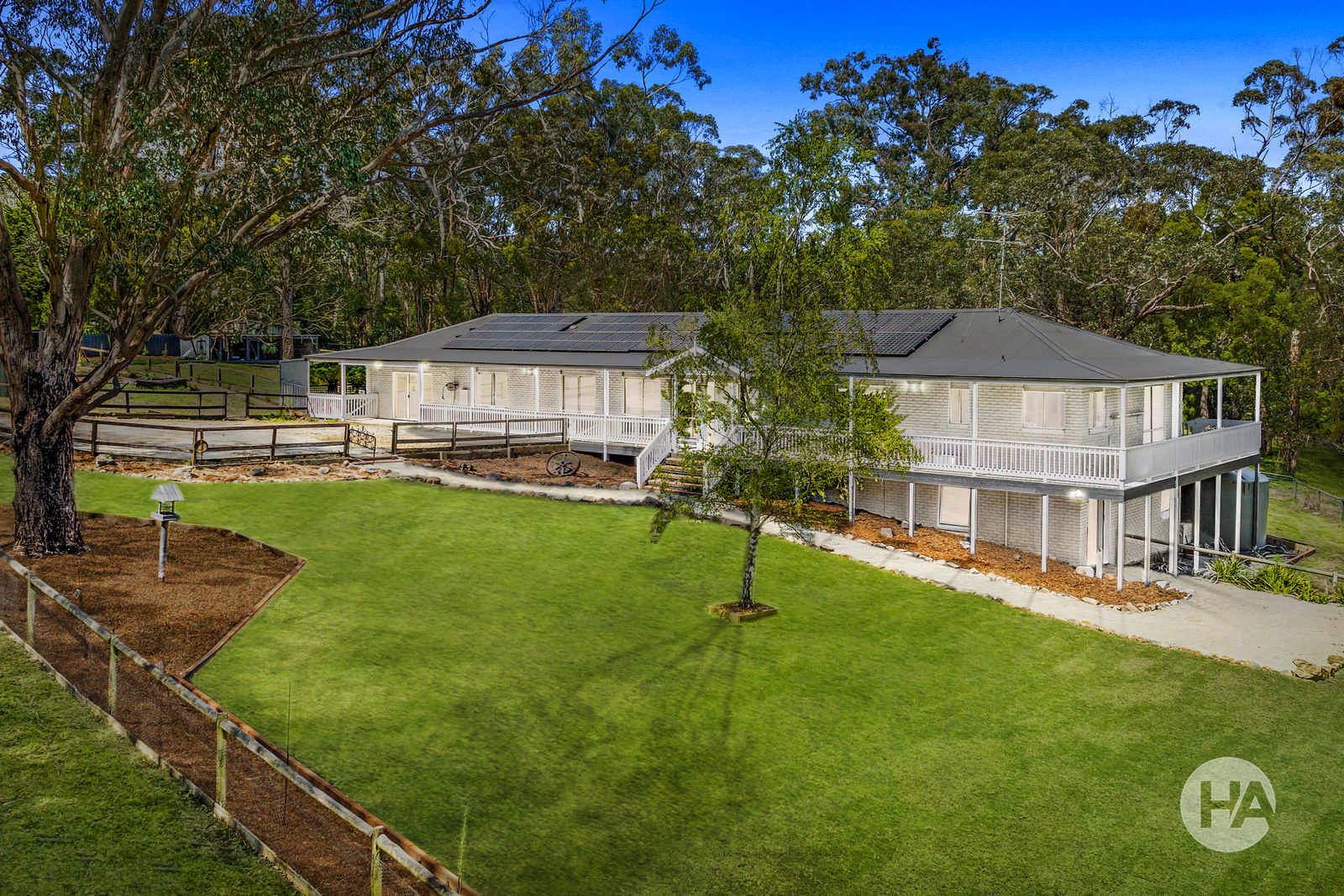 17 Bourke Road, Red Hill VIC 3937, Image 0