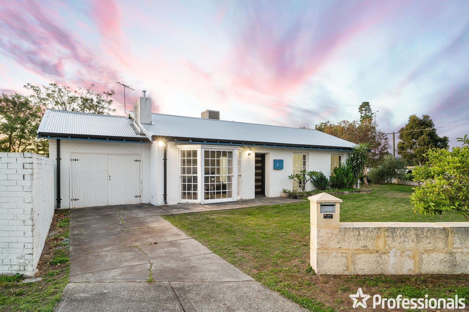 2 Tomah Road, Armadale WA 6112 House For Rent 450 Domain