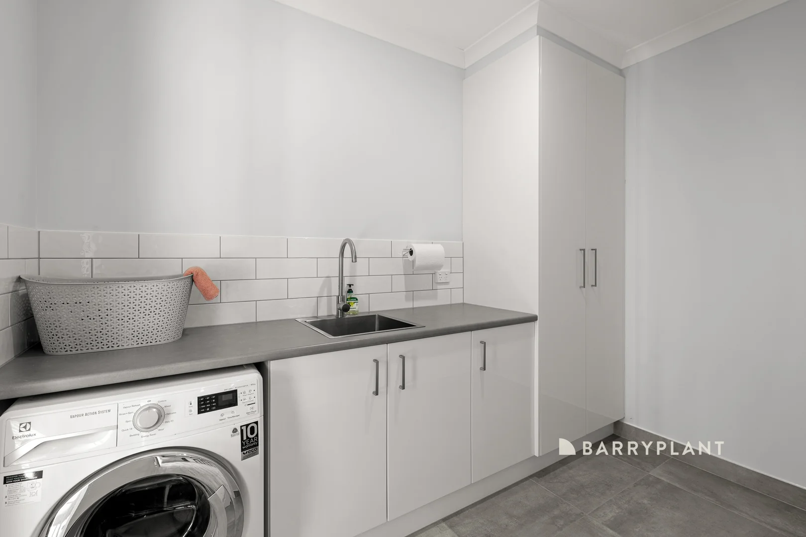 Additional image 16 of 2/17 Nelson Road, Trafalgar VIC 3824