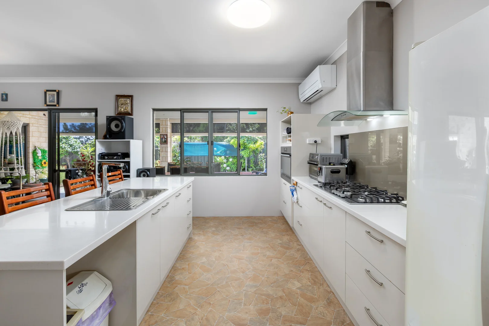 Additional image 6 of 92 Clydebank Avenue, West Busselton WA 6280
