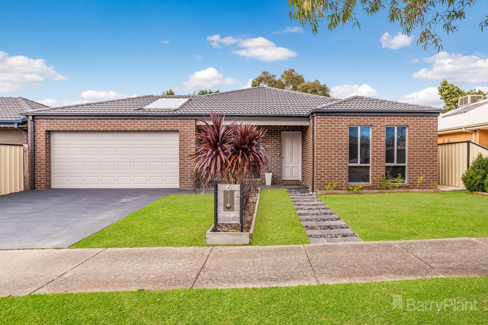 6 Kirribilli Crescent, Wallan VIC 3756, Image 0