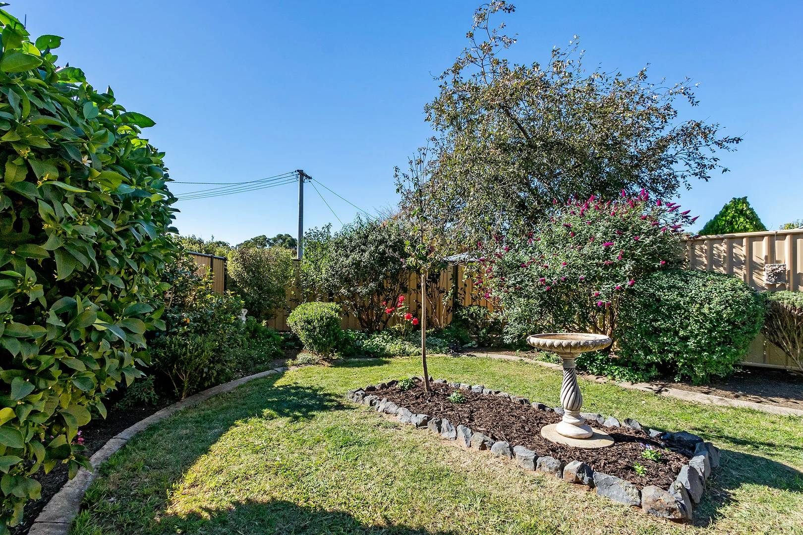 Additional image 12 of 1/10 Kingscote Crescent, Bonython ACT 2905