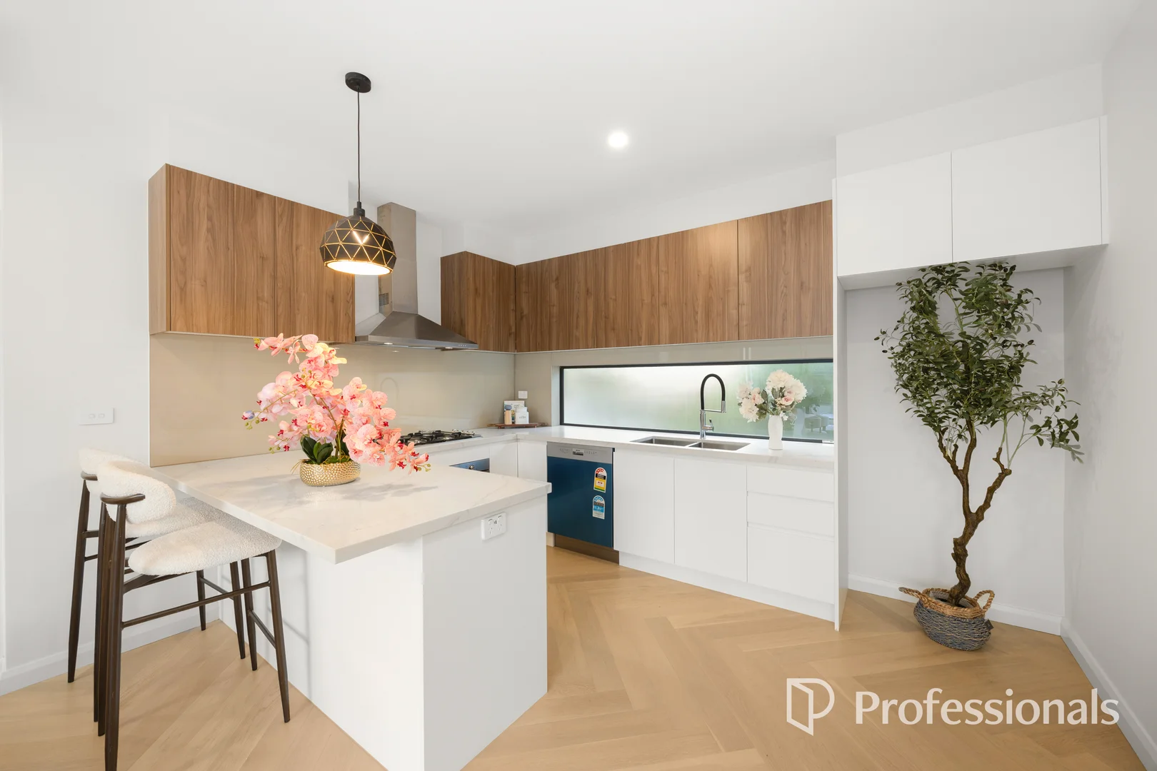 Additional image 9 of Unit 2/1012 Heidelberg Road, Ivanhoe VIC 3079