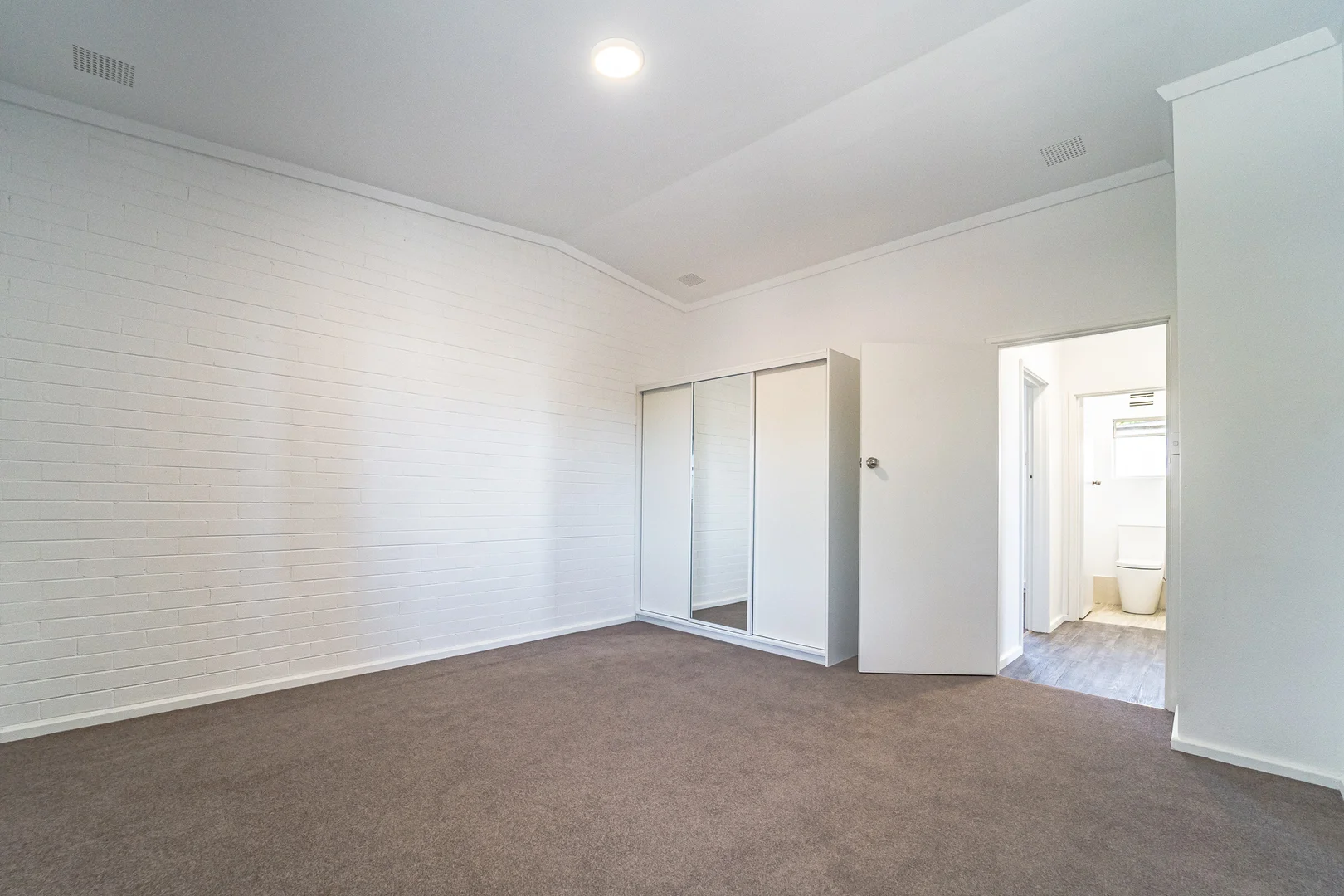 Additional image 4 of 2/77 Matheson Rd, Applecross WA 6153