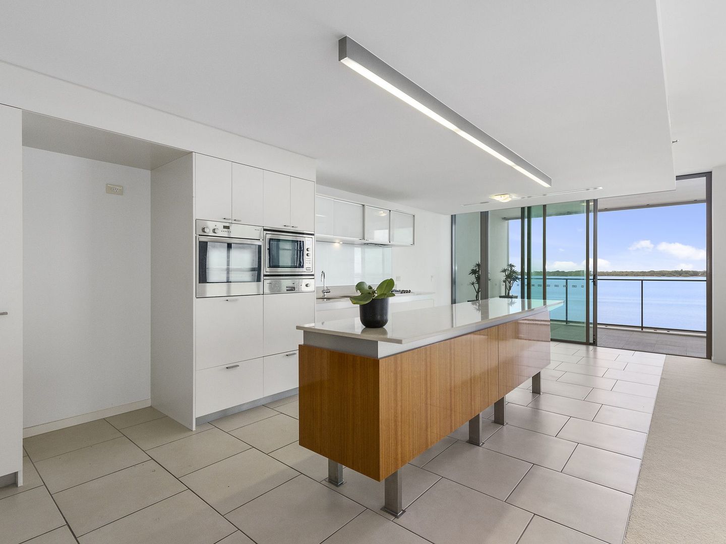 27405/2 Ephraim Island Parade, Paradise Point QLD 4216, Image 1