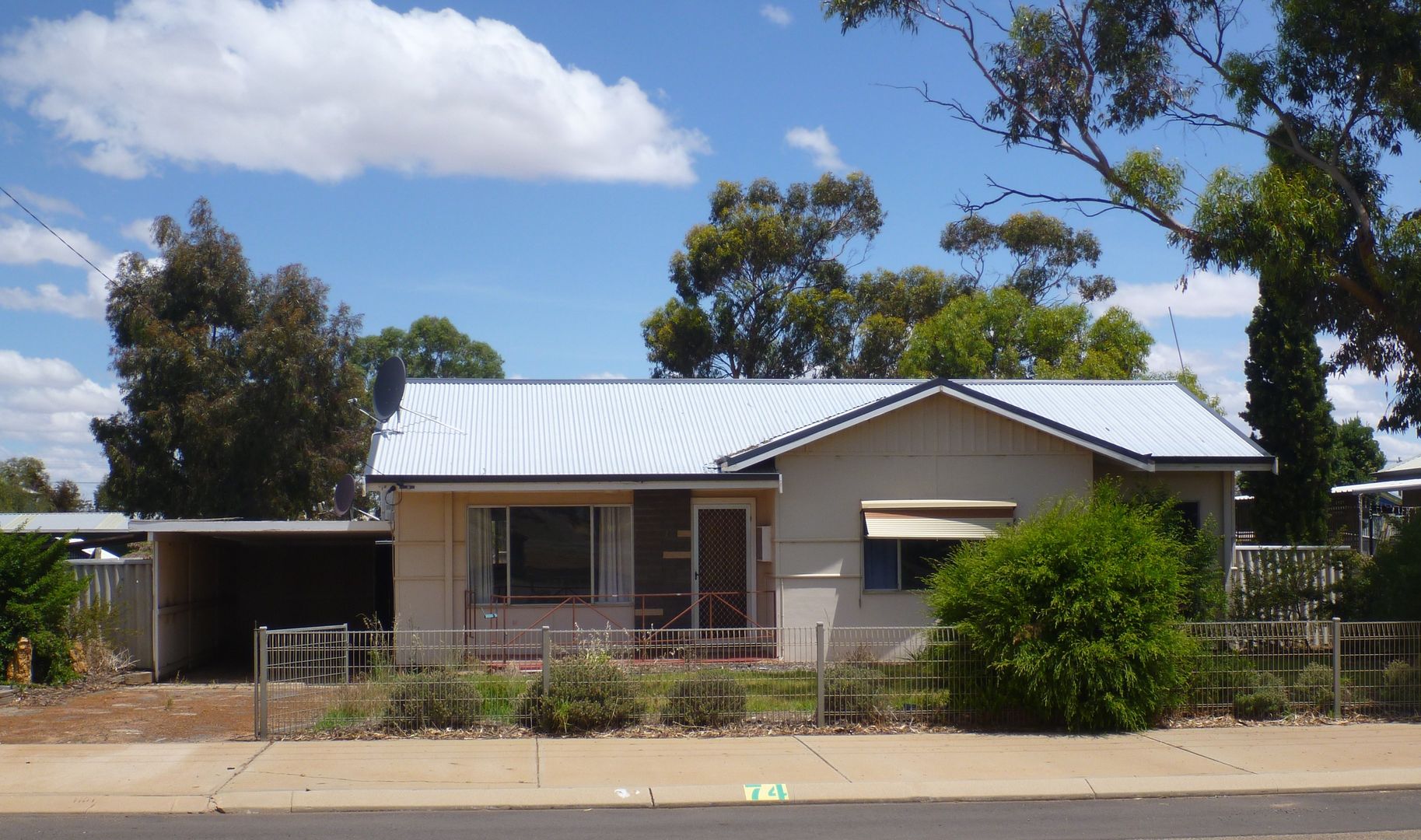 74 Stubbs Street, Lake Grac Property History & Address Research Domain