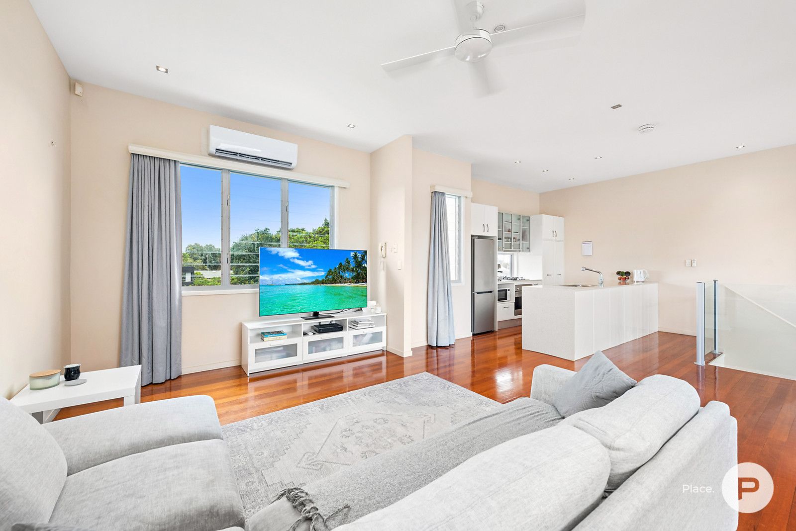 2/19 Lytton Road, Bulimba QLD 4171, Image 2