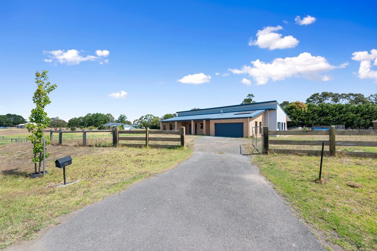 12 Cashmere Close, Wurruk VIC 3850, Image 0