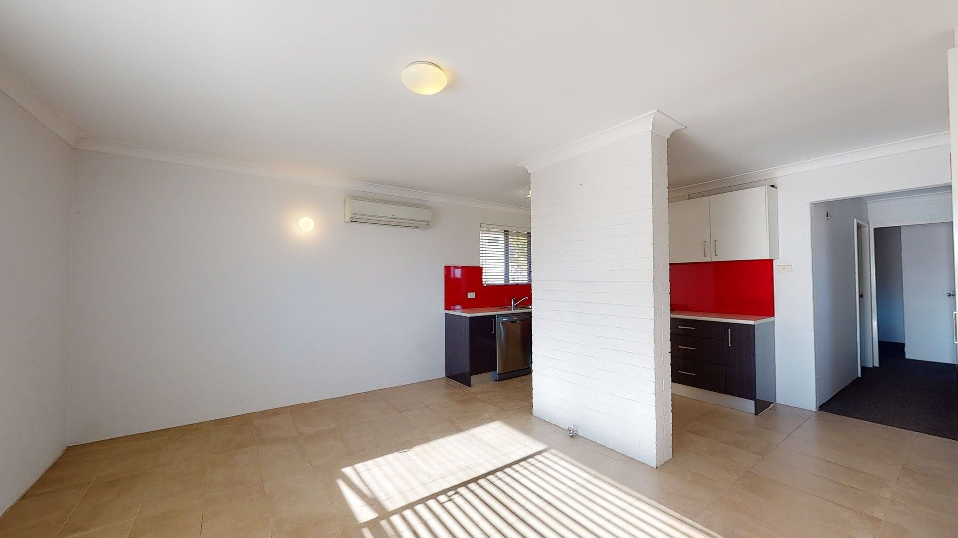 2 bedrooms Apartment / Unit / Flat in 12/131 Brooks Street BAR BEACH NSW, 2300