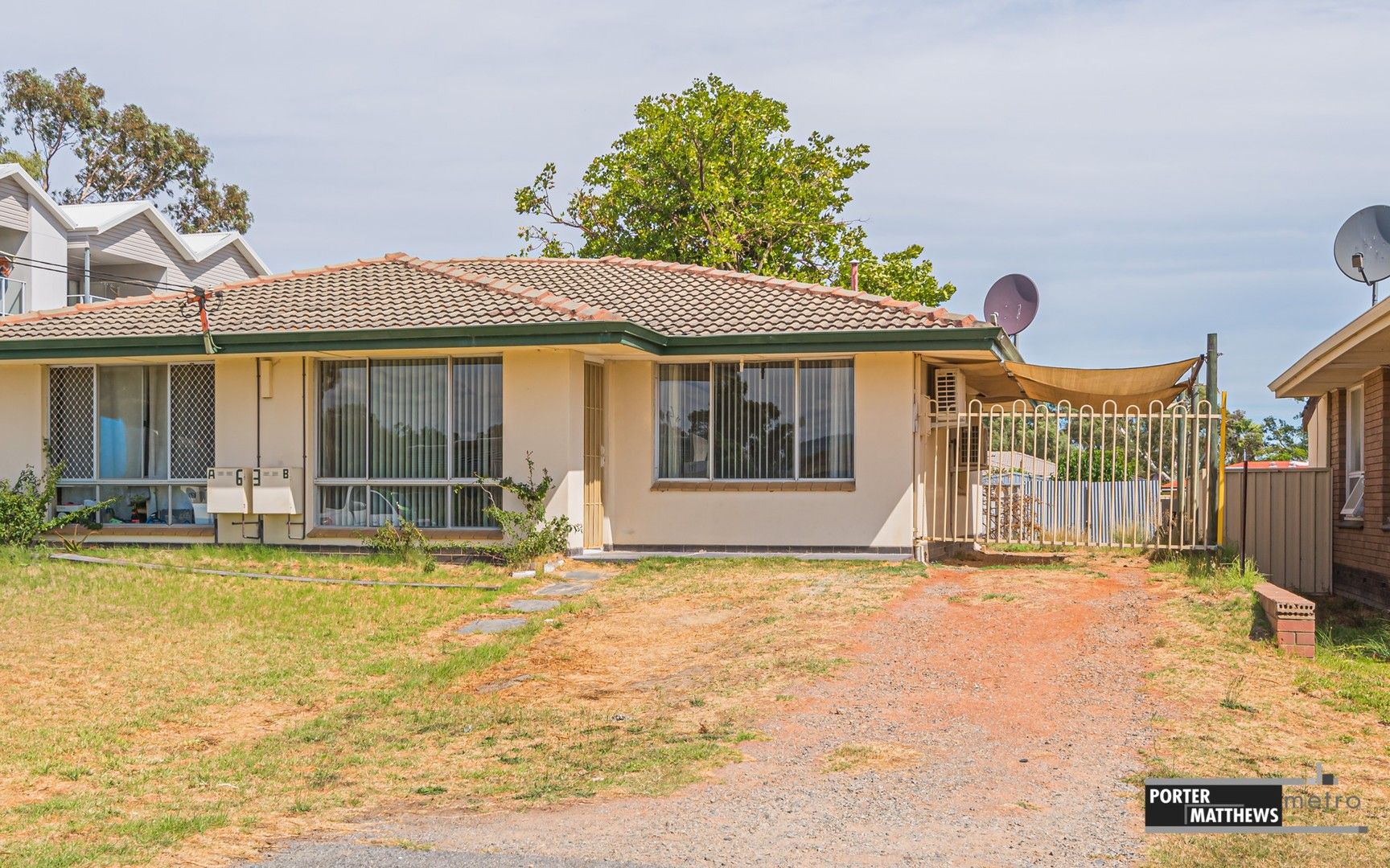 2 bedrooms House in 63B Orr Street MADDINGTON WA, 6109