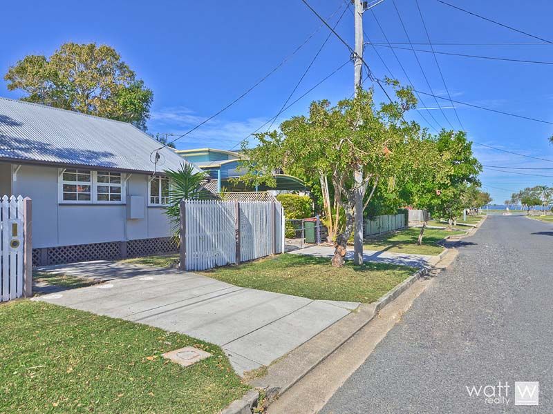 18 Donald Street, Woody Point QLD 4019, Image 1