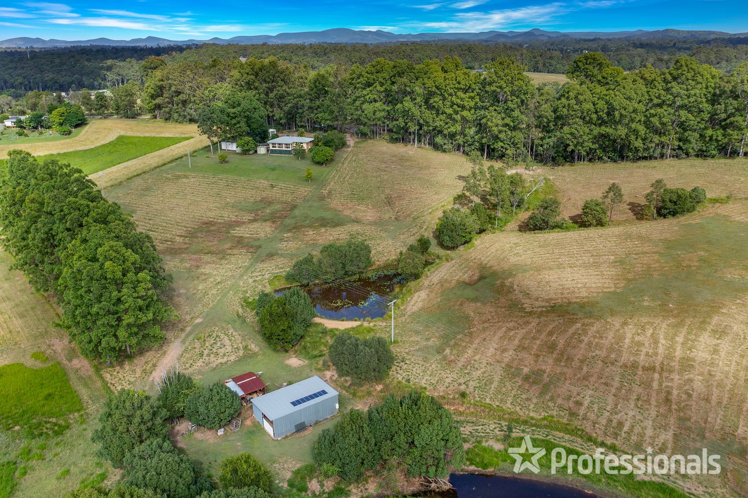 5 Wattle Lane, North Deep Creek QLD 4570, Image 1