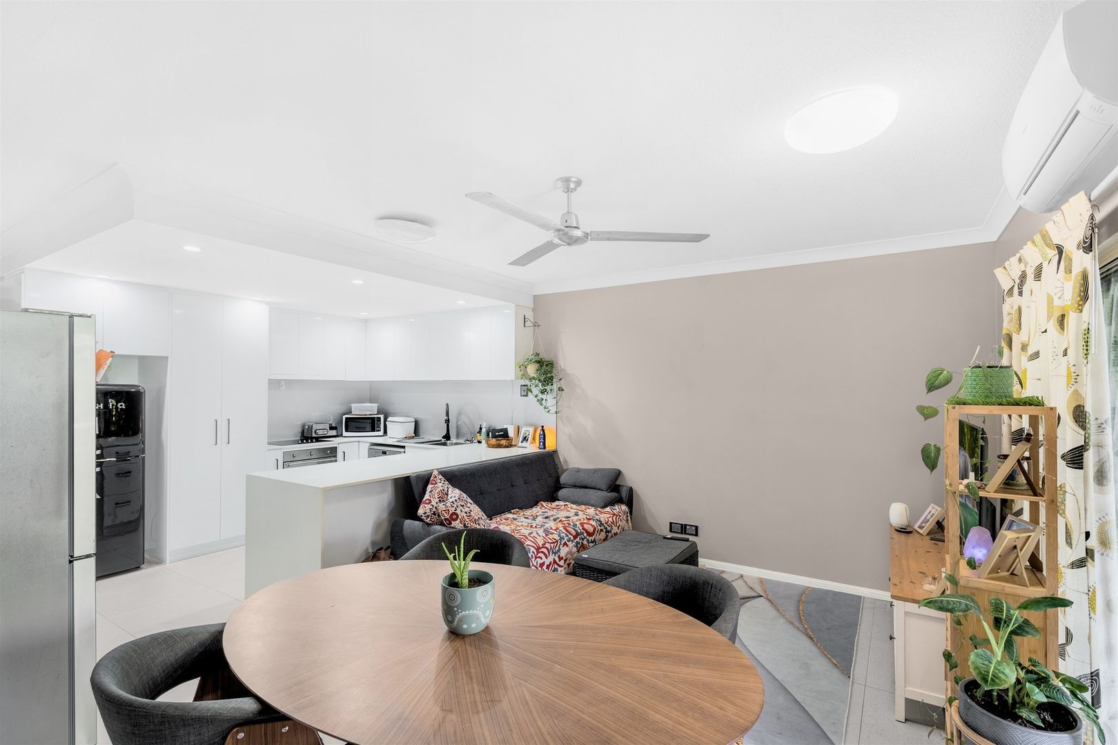 10/9-11 Oyster Court, Trinity Beach QLD 4879, Image 1