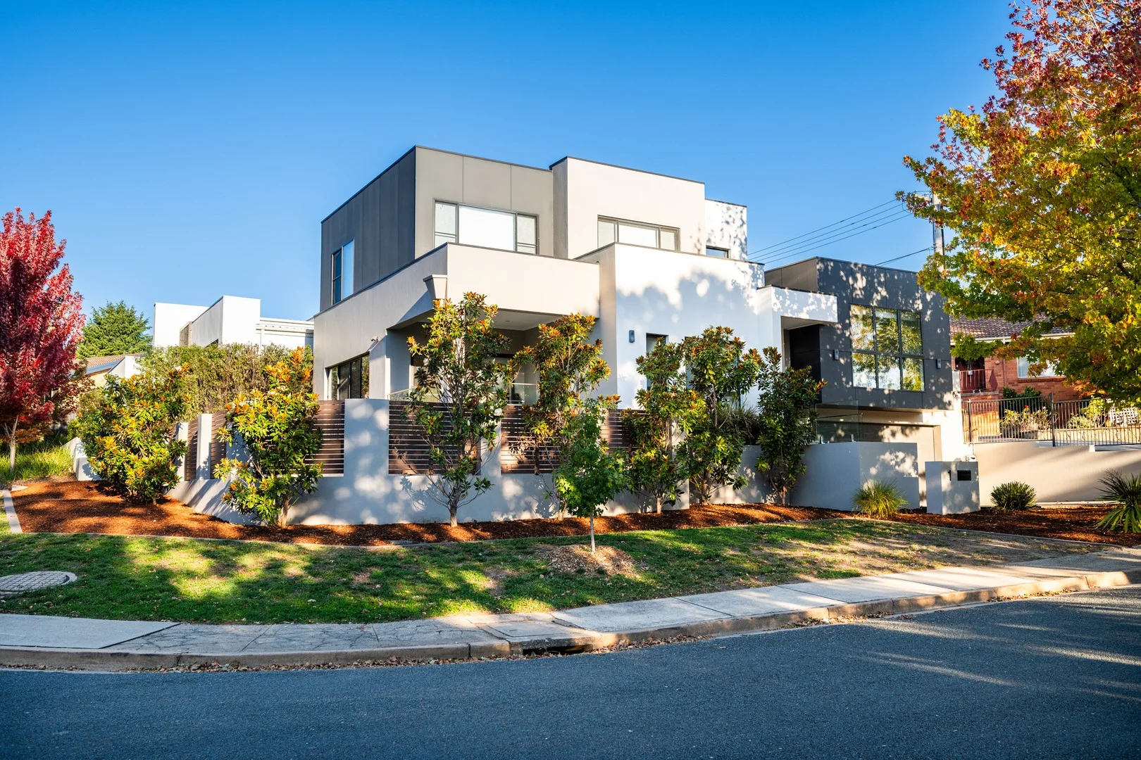 1 Bernacchi St, Mawson ACT 2607