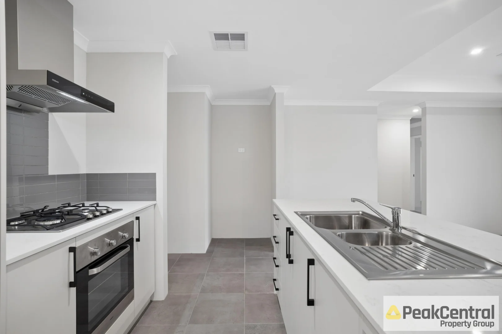 Additional image 7 of 54 Glimmer Loop, Bennett Springs WA 6063