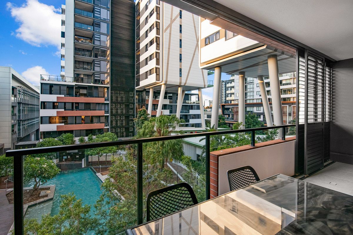 1028/9 Edmondstone Street, South Brisbane QLD 4101, Image 0