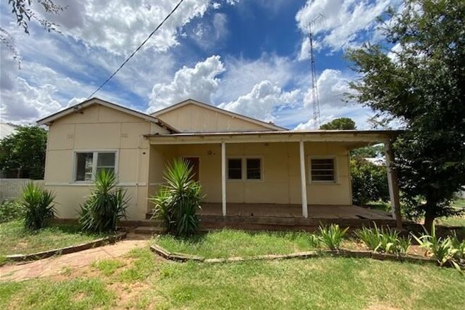 Picture of 40 Warren Street, NYNGAN NSW 2825
