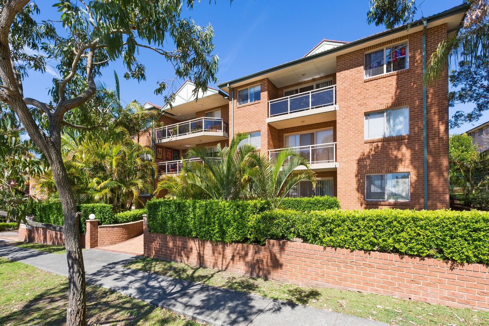 2 bedrooms House in 19/4-6 Vista Street CARINGBAH NSW, 2229