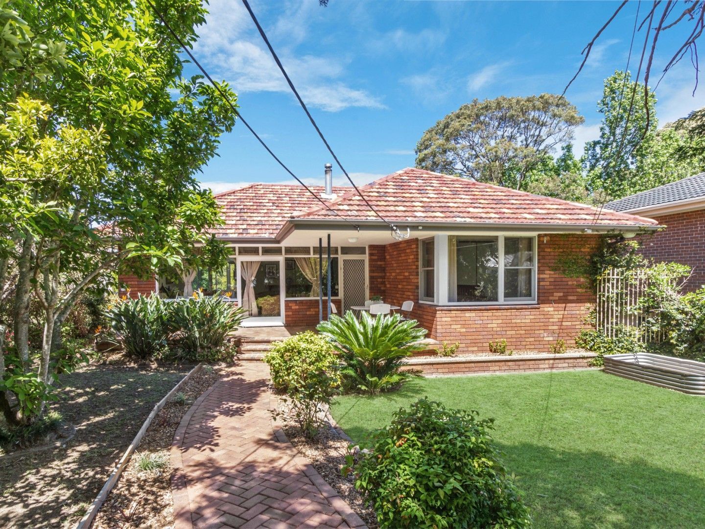 3 bedrooms House in 1 Pine Street NORMANHURST NSW, 2076