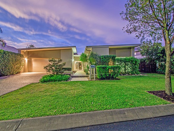 24 Torrens Crescent, Wakerley QLD 4154