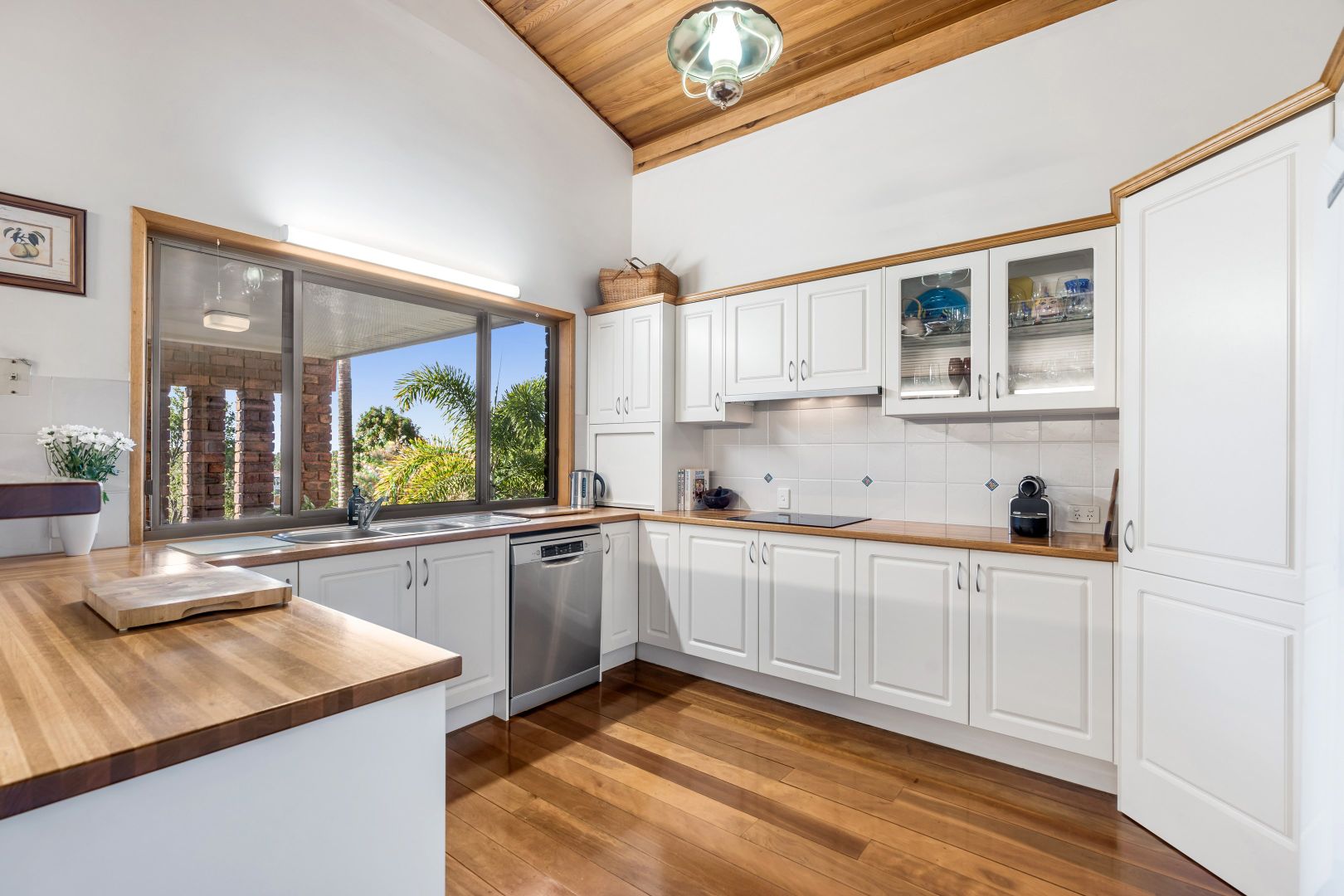 28 Andes Street, Manly West QLD 4179, Image 1