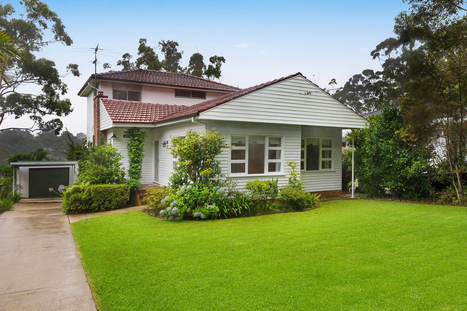 5 bedrooms House in 66 Catherine Street ST IVES NSW, 2075