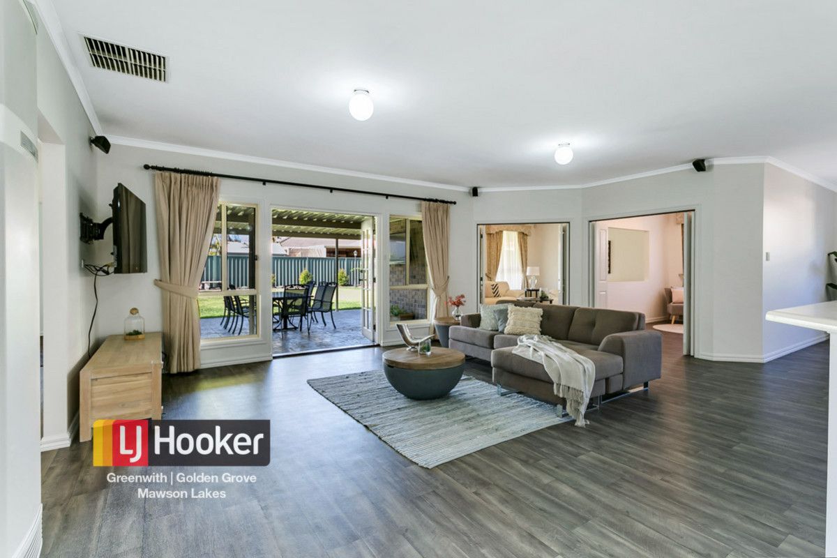 8 Cormorant Way, Mawson Lakes SA 5095, Image 2