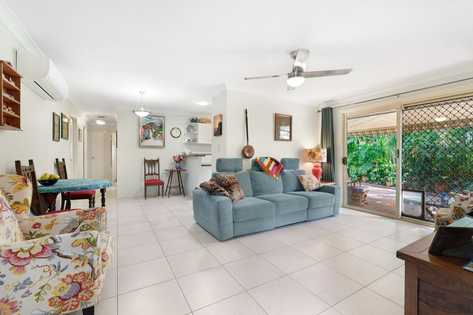 2/28 Crystal Reef Drive, Coombabah QLD 4216, Image 1