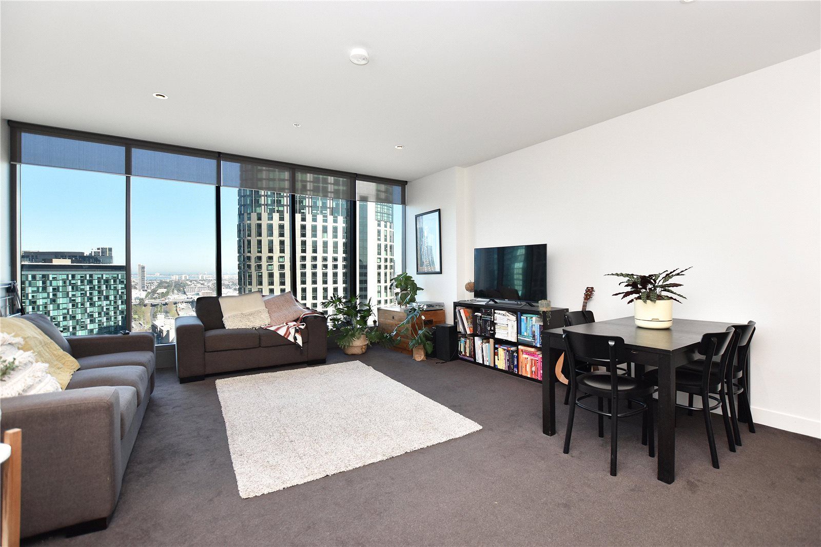 1 bedrooms Apartment / Unit / Flat in 2310/1 Freshwater Place SOUTHBANK VIC, 3006