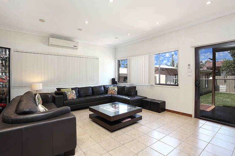 6 Kay Street, Blacktown NSW 2148, Image 2