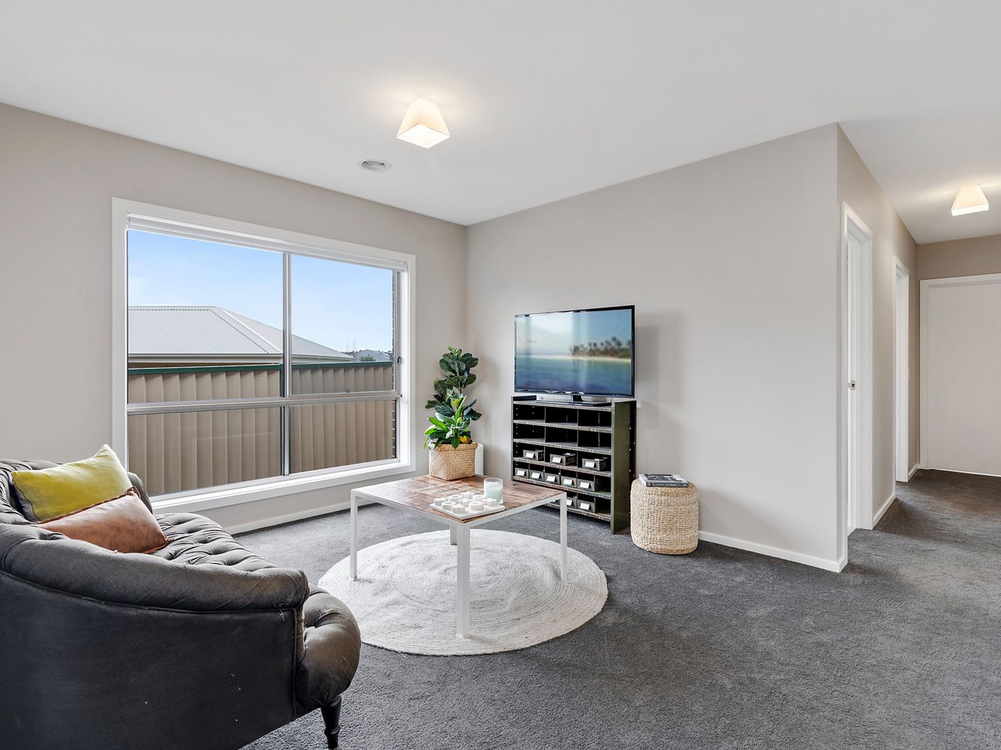 5 Doherty Close, Mount Clear VIC 3350, Image 1