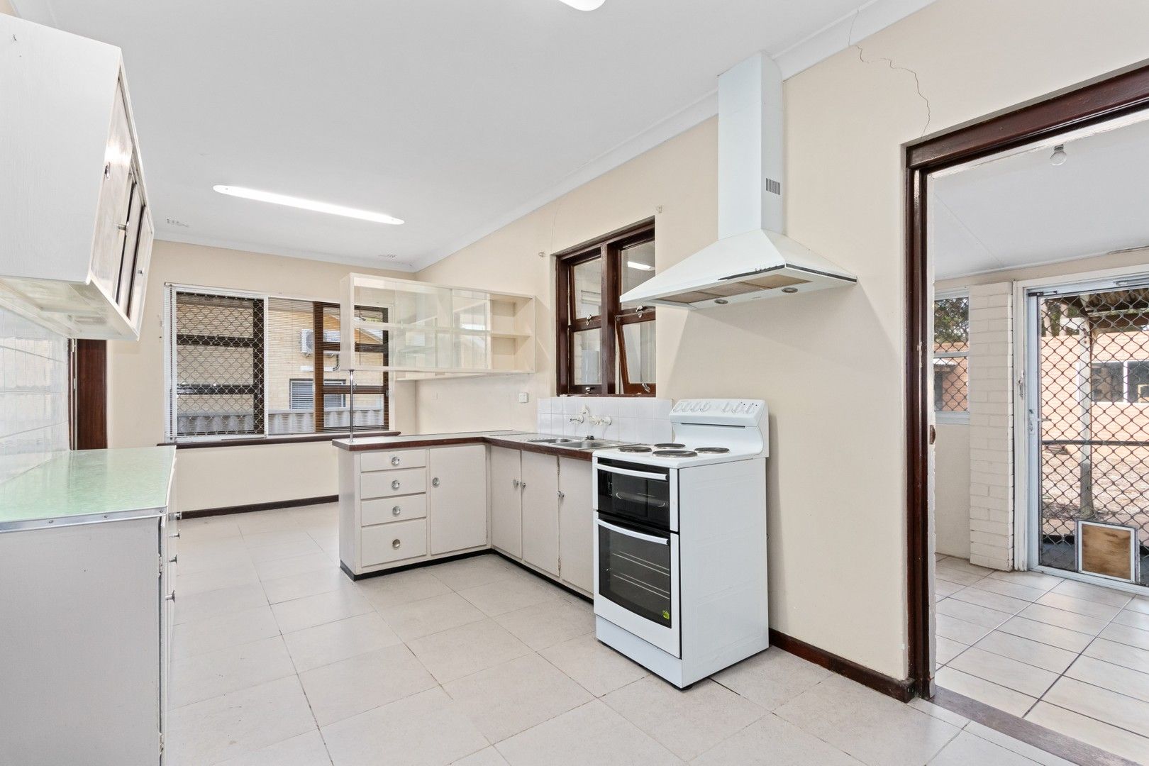 3 bedrooms House in 20 Bromley Road HILTON WA, 6163