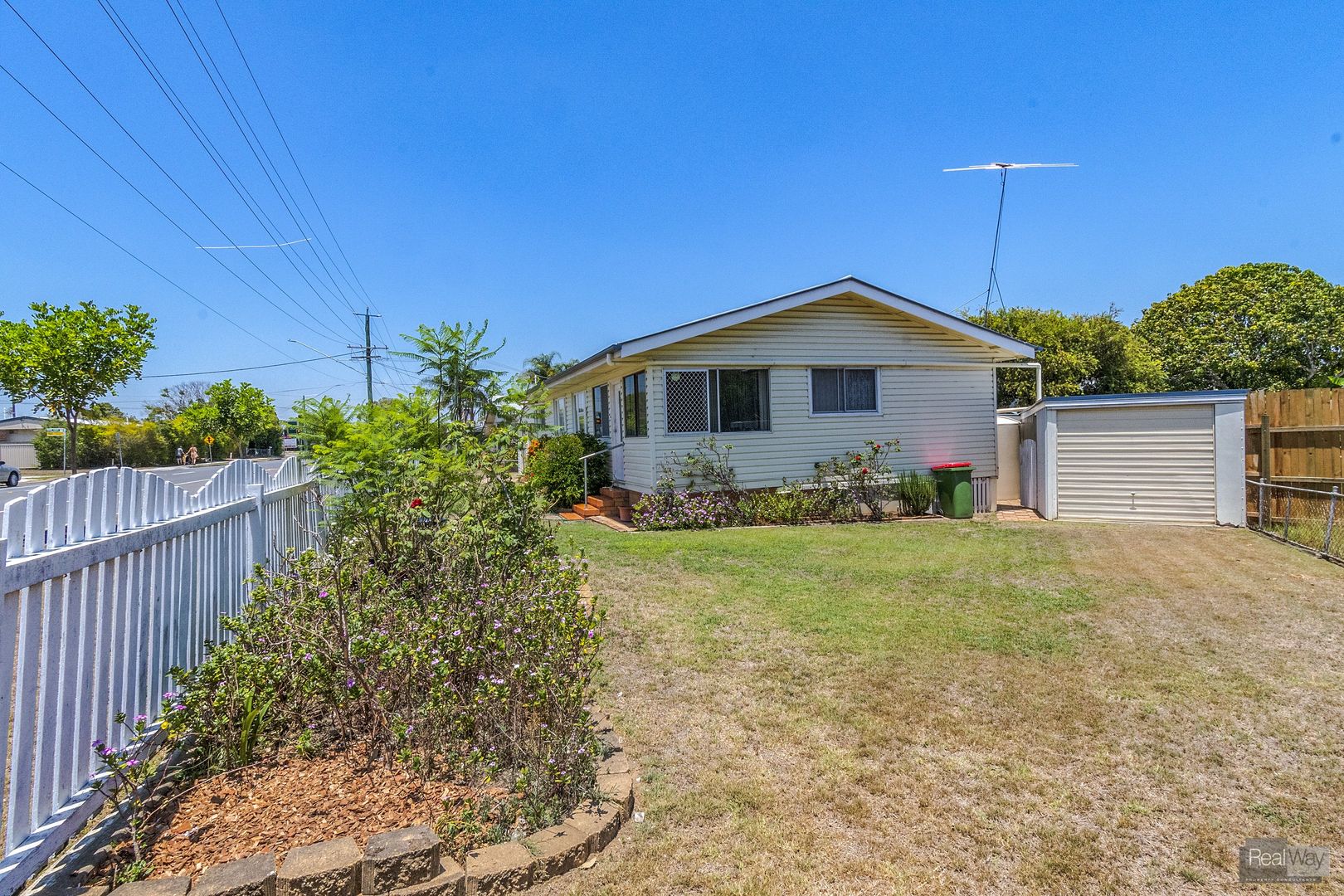 181 Whitehill Road, Raceview QLD 4305, Image 2