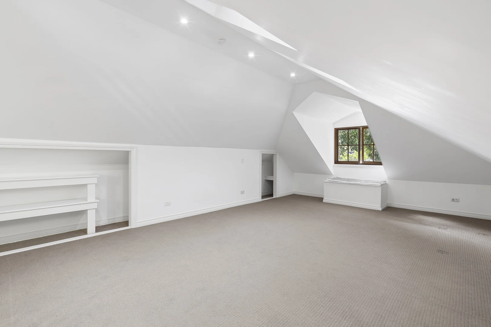 Additional image 10 of 101a Colburn Avenue, Victoria Point QLD 4165