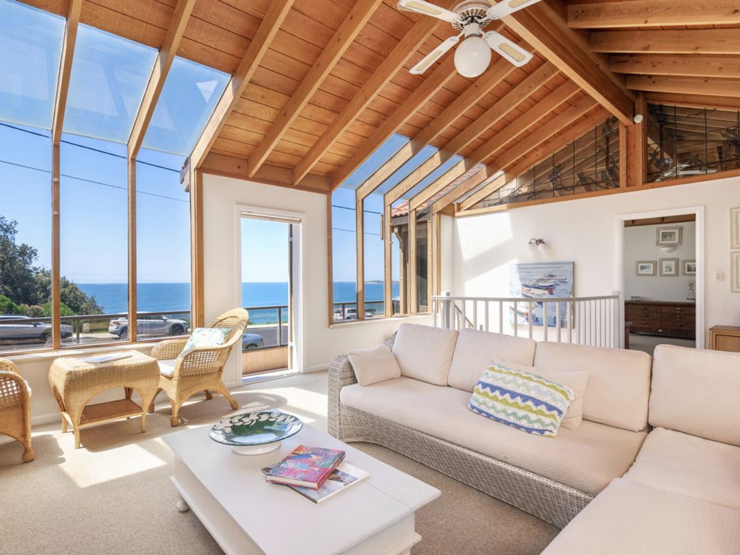 60 Narrabeen Park Parade, Warriewood Property History & Address