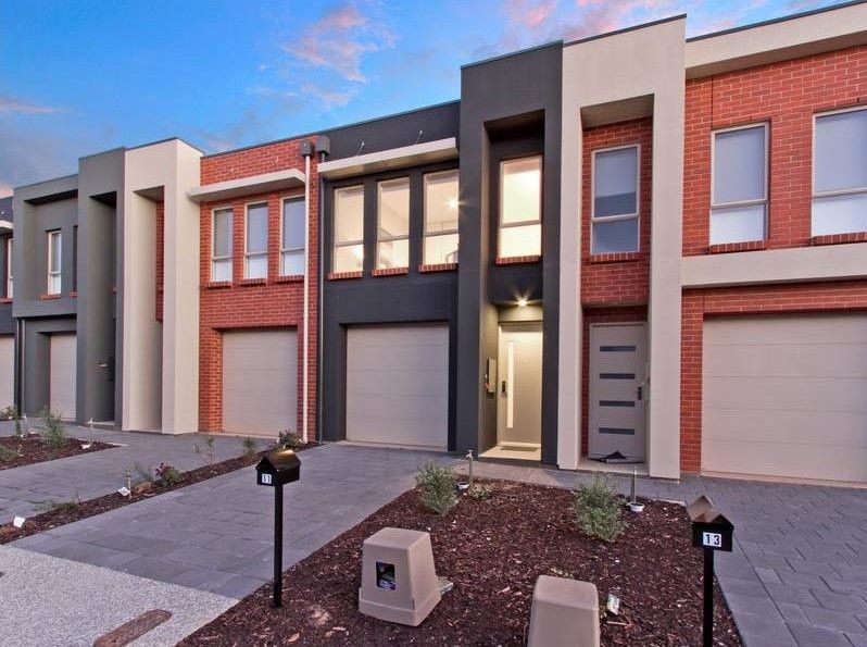 3 bedrooms Townhouse in 11 Grundy Road LIGHTSVIEW SA, 5085