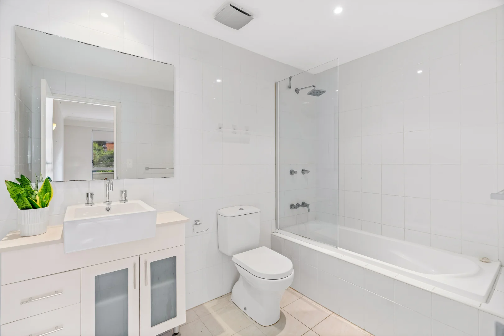 Additional image 6 of 802/273-275 Mann Street, Gosford NSW 2250