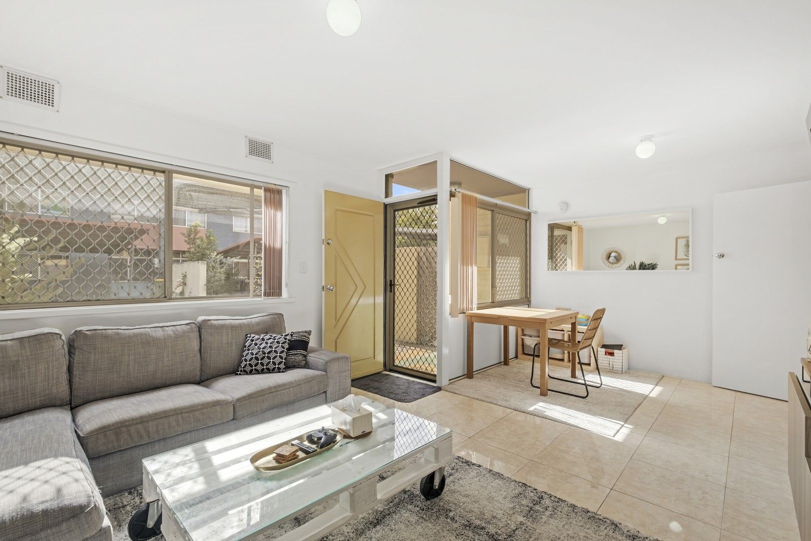 3 bedrooms House in 7F Upton Place LANGFORD WA, 6147