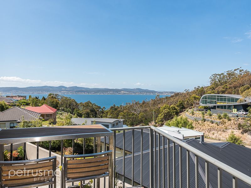 1/7 Gardenia Grove, Sandy Bay TAS 7005, Image 2