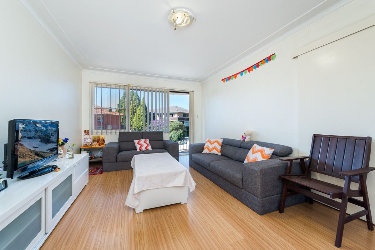 18/8 Webbs Avenue, Ashfield NSW 2131, Image 1